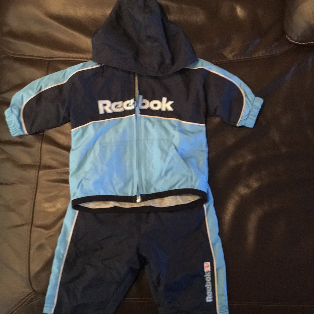Reebok jogging suit size 3/6 months